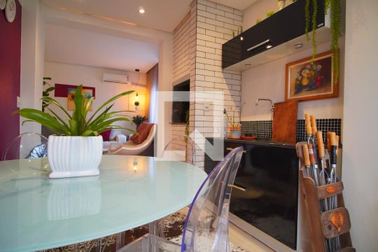 Espaço Gourmet de apartamento à venda com 3 quartos, 94m² em Jardim Itu, Porto Alegre