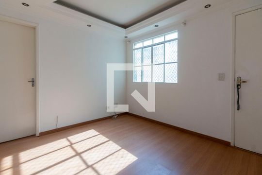 Sala de apartamento para alugar com 2 quartos, 45m² em Vila Cosmopolita, São Paulo