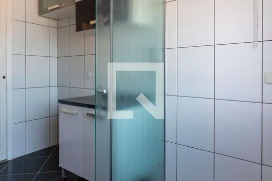 Área de Serviço de apartamento para alugar com 2 quartos, 45m² em Vila Cosmopolita, São Paulo