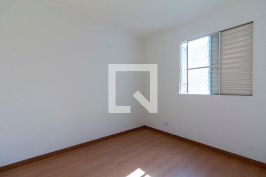 Quarto 2 de apartamento para alugar com 2 quartos, 45m² em Vila Cosmopolita, São Paulo