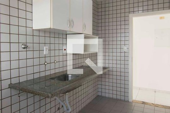 Cozinha de apartamento à venda com 2 quartos, 58m² em Vila Jaguara, São Paulo