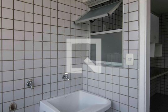 Lavanderia de apartamento à venda com 2 quartos, 58m² em Vila Jaguara, São Paulo