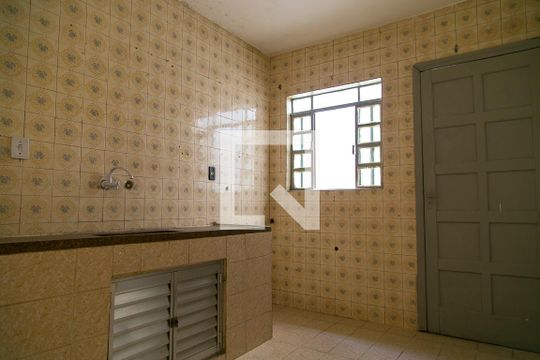 Cozinha de casa à venda com 2 quartos, 90m² em Vila Paulista, São Paulo