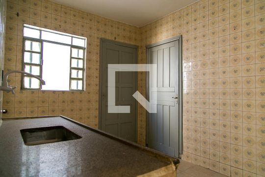 Cozinha de casa à venda com 2 quartos, 90m² em Vila Paulista, São Paulo