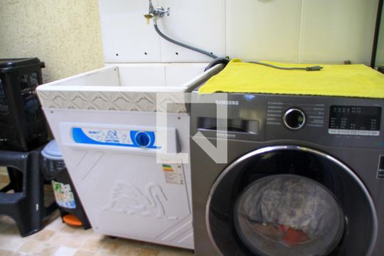 Área de Serviço de casa de condomínio à venda com 2 quartos, 45m² em Limoeiro, São Paulo