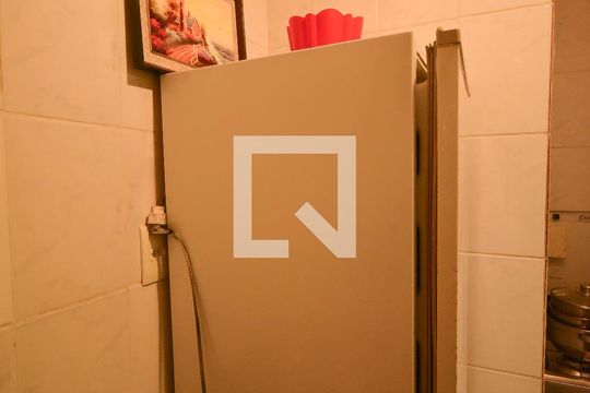 Cozinha de kitnet/studio à venda com 1 quarto, 30m² em Catete, Rio de Janeiro