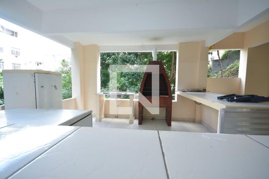 Churrasqueira de kitnet/studio à venda com 1 quarto, 30m² em Catete, Rio de Janeiro