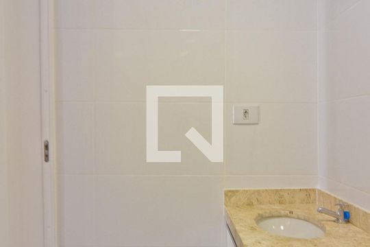 Banheiro de kitnet/studio à venda com 1 quarto, 27m² em Santana, São Paulo