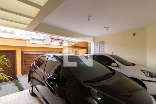 Garagem de casa à venda com 4 quartos, 253m² em Lauzane Paulista, São Paulo