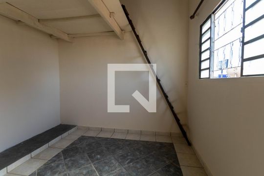 Suíte 2 de casa para alugar com 2 quartos, 90m² em Setor Leste Universitário, Goiânia