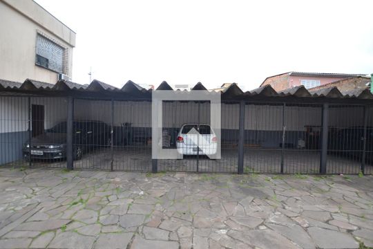 Garagem de apartamento à venda com 2 quartos, 65m² em Partenon, Porto Alegre
