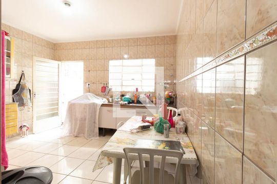 Cozinha de casa à venda com 2 quartos, 107m² em Jardim Peri, São Paulo