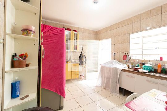 Cozinha de casa à venda com 2 quartos, 107m² em Jardim Peri, São Paulo