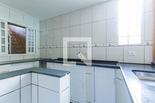 Cozinha de casa para alugar com 3 quartos, 260m² em Jardim Haydee, Mauá