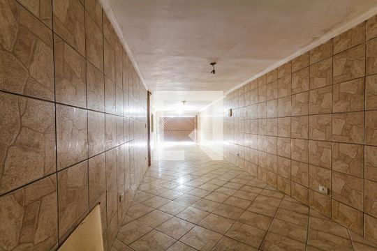 Garagem de casa para alugar com 3 quartos, 260m² em Jardim Haydee, Mauá