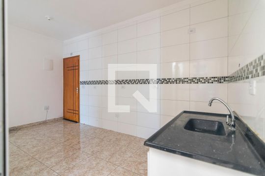 Cozinha de apartamento à venda com 2 quartos, 47m² em Vila Luzita, Santo André
