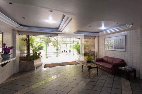 Área comum - Hall de Entrada de apartamento à venda com 2 quartos, 99m² em Tijuca, Rio de Janeiro