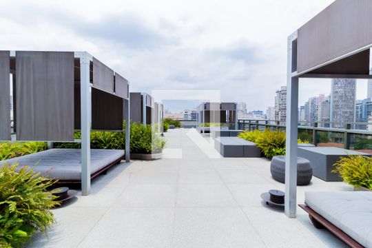 Terraço de kitnet/studio para alugar com 1 quarto, 39m² em República, São Paulo