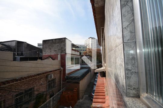 Vista da Sala de apartamento para alugar com 1 quarto, 50m² em Penha, Rio de Janeiro