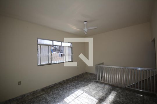 Apartamento para alugar com 1 quarto, 50m² em Penha, Rio de Janeiro