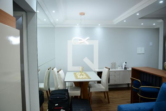 Sala de apartamento para alugar com 2 quartos, 53m² em Jardim Colibri, Cotia