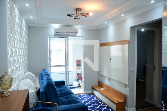 Sala de apartamento para alugar com 2 quartos, 53m² em Jardim Colibri, Cotia