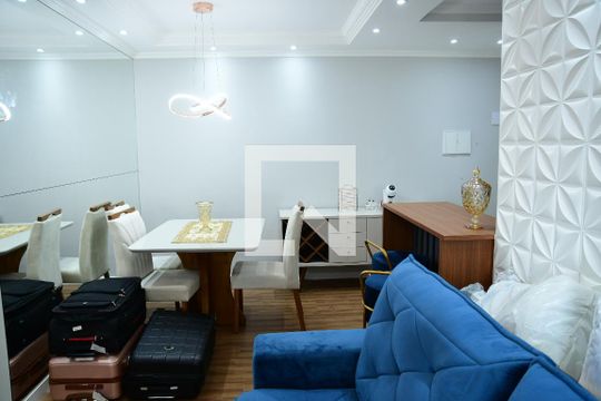 Sala de apartamento para alugar com 2 quartos, 53m² em Jardim Colibri, Cotia