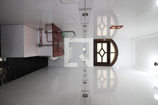 Cozinha de casa à venda com 3 quartos, 175m² em Jardim Piqueroby, São Paulo