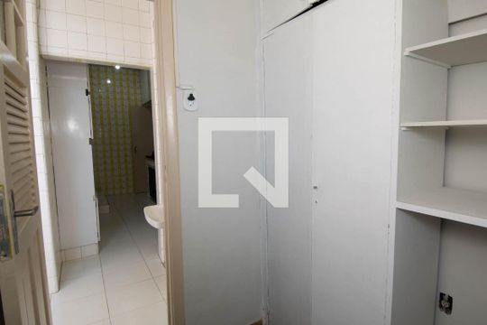 .Quarto de .Serviço de apartamento para alugar com 2 quartos, 130m² em Copacabana, Rio de Janeiro