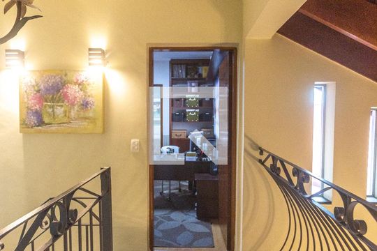 Mezanino de casa à venda com 3 quartos, 237m² em Anchieta, São Bernardo do Campo