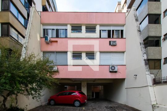 Fachada de apartamento à venda com 1 quarto, 45m² em Santana, Porto Alegre