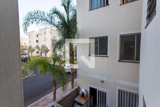 Vista da Sala de apartamento para alugar com 2 quartos, 44m² em Gávea, Uberlândia