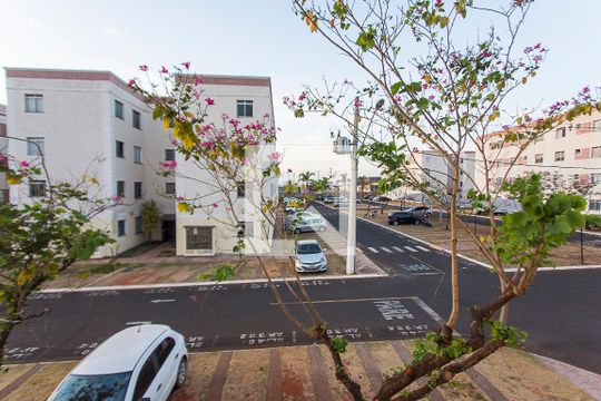 Vista do Quarto 1 de apartamento para alugar com 2 quartos, 44m² em Gávea, Uberlândia