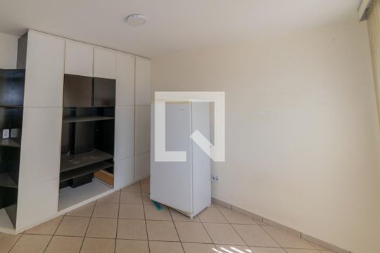 Sala de apartamento para alugar com 1 quarto, 37m² em Asa Norte, Brasília