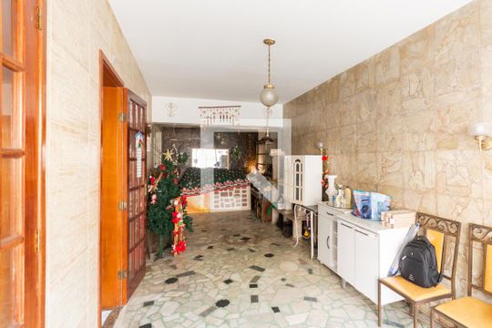Garagem de casa à venda com 5 quartos, 276m² em Vila Isabel, Rio de Janeiro