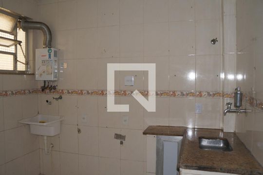 Cozinha de apartamento à venda com 2 quartos, 70m² em Água Santa, Rio de Janeiro