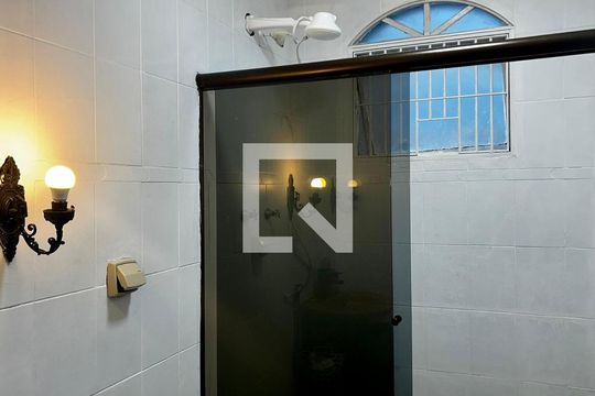 Banheiro de casa para alugar com 2 quartos, 92m² em Vila São José (ipiranga), São Paulo