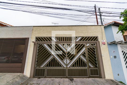 Fachada de casa à venda com 3 quartos, 100m² em Jardim Oriental, São Paulo