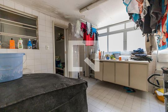 Área de Serviço de apartamento à venda com 3 quartos, 132m² em Pinheiros, São Paulo