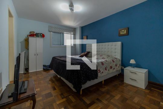 Suíte de apartamento à venda com 3 quartos, 132m² em Pinheiros, São Paulo