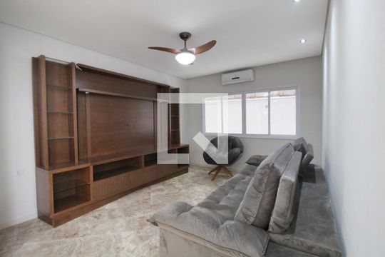 Sala de casa de condomínio para alugar com 4 quartos, 450m² em Parque São Bento, Sorocaba