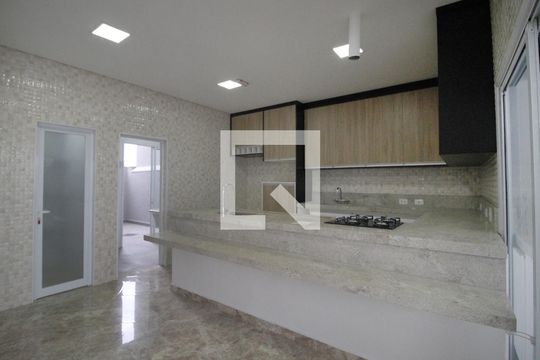 Cozinha de casa de condomínio para alugar com 4 quartos, 450m² em Parque São Bento, Sorocaba