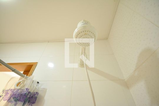 Banheiro de apartamento à venda com 1 quarto, 20m² em Flamengo, Rio de Janeiro