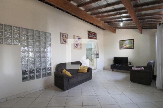 Sala de casa para alugar com 2 quartos, 87m² em Vila Progresso, Sorocaba