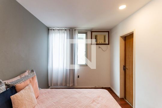 Suíte de apartamento à venda com 2 quartos, 90m² em Tijuca, Rio de Janeiro
