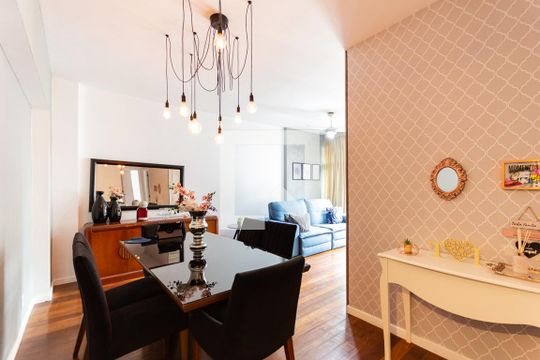 Sala de apartamento à venda com 2 quartos, 90m² em Tijuca, Rio de Janeiro