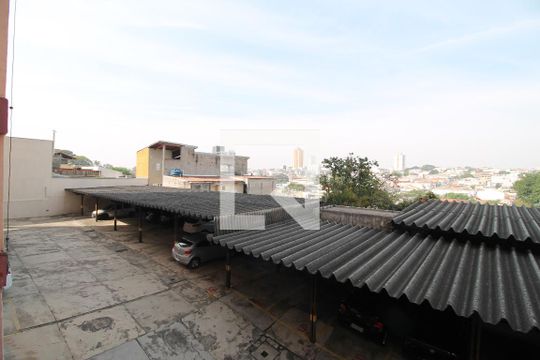 Garagem de apartamento para alugar com 2 quartos, 42m² em Jardim Popular, São Paulo
