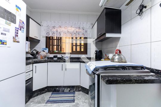 Cozinha de casa à venda com 3 quartos, 130m² em Interlagos, São Paulo