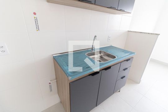 Cozinha de apartamento para alugar com 2 quartos, 33m² em Sacomã, São Paulo