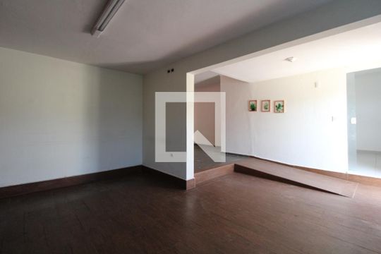Sala de casa à venda com 3 quartos, 250m² em Nova Campinas, Campinas